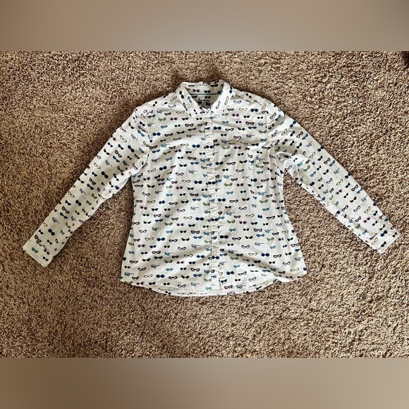 Boden The Classic Shirt button-up shirt in a multi-color sunglasses print - Picture 11 of 11